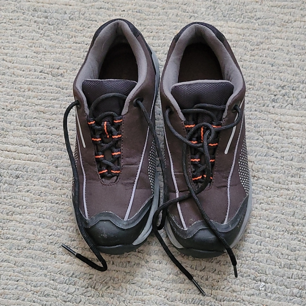 Lands End Hiking Athletic Shoes Sneakers -7.5B